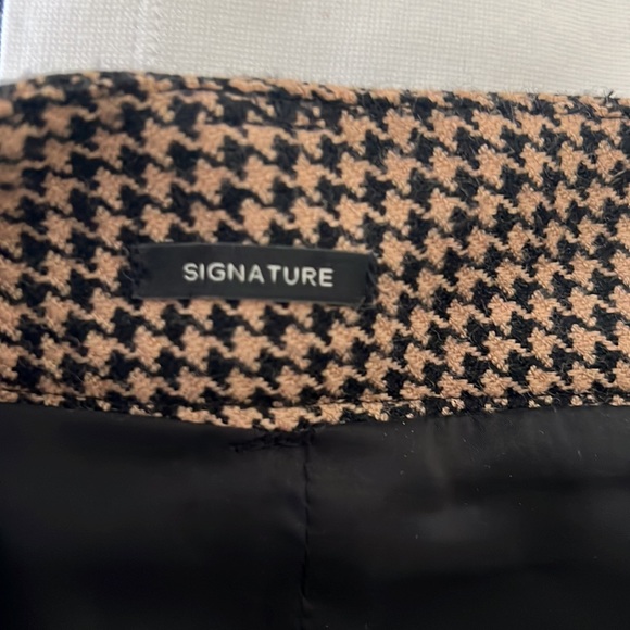 Pants - Picture 3 of 6